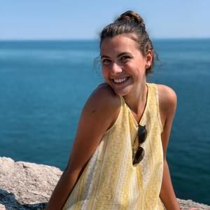 Meet your Posher, Katelynn